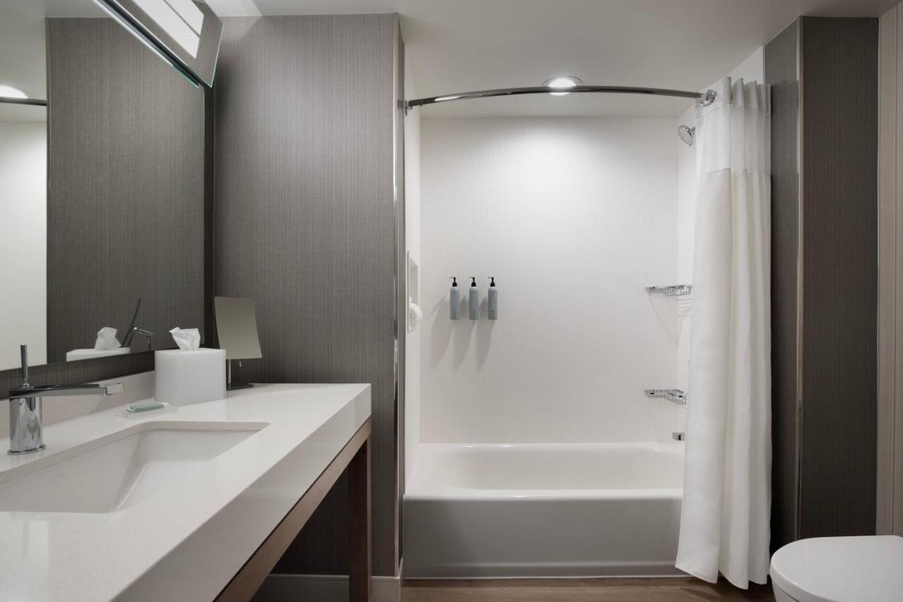 Courtyard By Marriott Nanaimo Hotel Kültér fotó